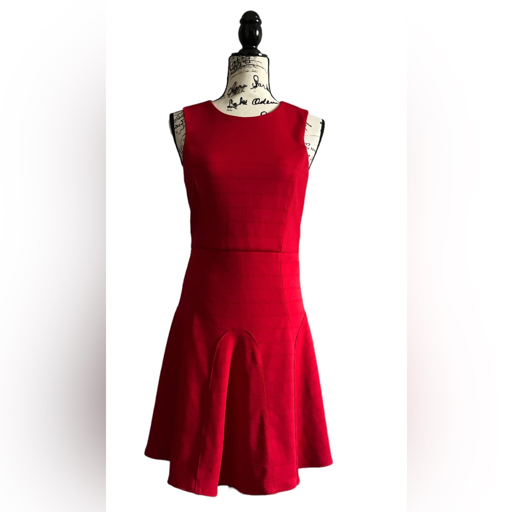 4.Collective Red Sleeveless Dress Size 6 Filly Lined